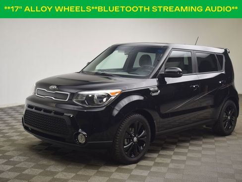 Used 2016 Kia Soul + image 2