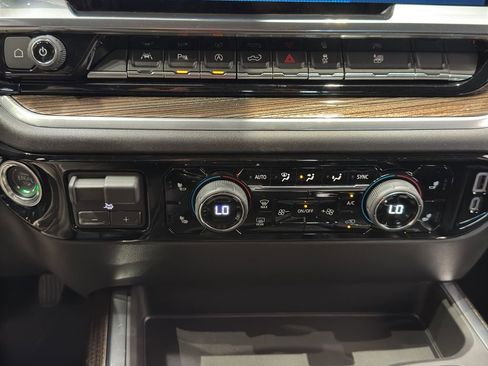 New 2026 Chevrolet Silverado 1500 LT w/ All Star Edition Plus image 32