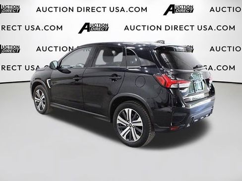 Used 2024 Mitsubishi Outlander Sport SE image 5