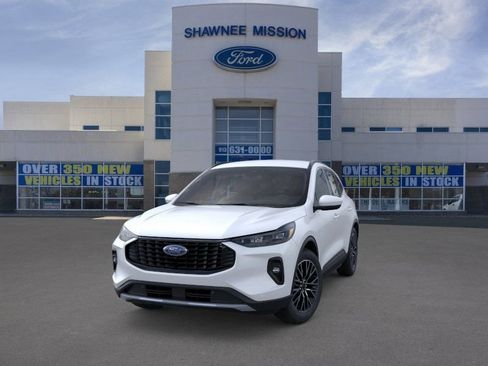 New 2026 Ford Escape SE w/ PHEV Premium Package FWD image 2