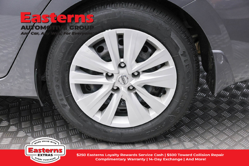 Used 2023 Nissan Sentra S FWD image 9