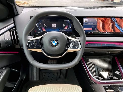 Used 2025 BMW X3 xDrive30i w/ Convenience Package image 8