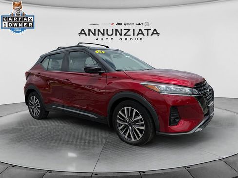 Certified 2023 Nissan Kicks SR w/ SR Premium Package FWD image 7