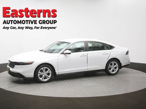 Used 2023 Honda Accord LX image 57