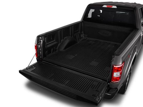 Used 2019 Ford F150 XLT w/ Equipment Group 302A Luxury AWD/4WD image 7