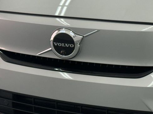 Used 2023 Volvo C40 P8 Recharge Ultimate w/ Protection Package Premier image 16