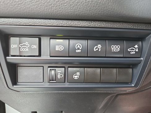 Certified 2026 Toyota Tundra Limited w/ TRD Off-Road Package AWD/4WD image 23