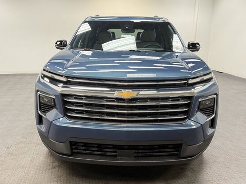 New 2026 Chevrolet Traverse LT w/ Sun and Wheel Package image 10