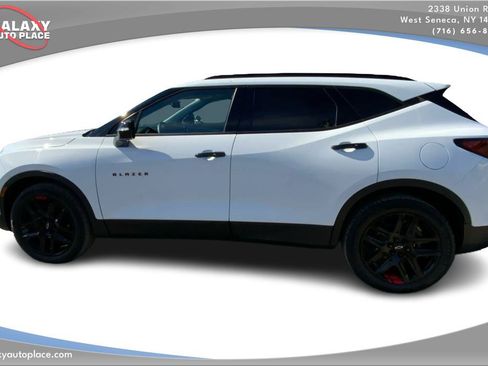 Used 2023 Chevrolet Blazer LT AWD/4WD image 8