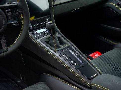 Certified 2025 Porsche 718 Boxster Spyder RS image 13