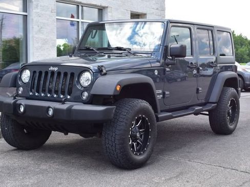 Used 2017 Jeep Wrangler Unlimited Sport w/ Quick Order Package 24S AWD/4WD image 14