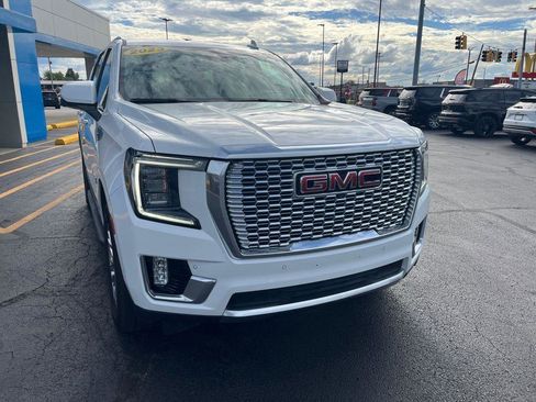 Used 2023 GMC Yukon Denali image 8