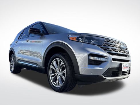 Certified 2022 Ford Explorer Limited image 5
