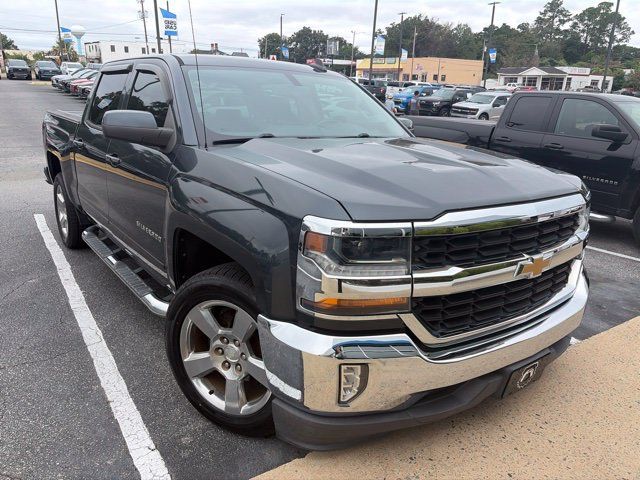Used 2017 Chevrolet Silverado 1500 LT w/ All Star Edition RWD image 2