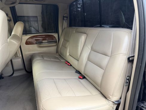 Used 2003 Ford F350 Lariat image 21