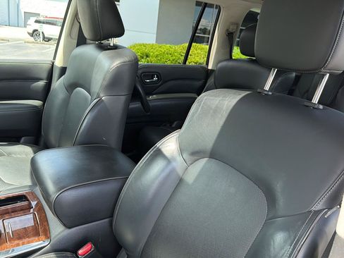 Used 2018 INFINITI QX80 2WD w/ Driver Assistance Package image 31