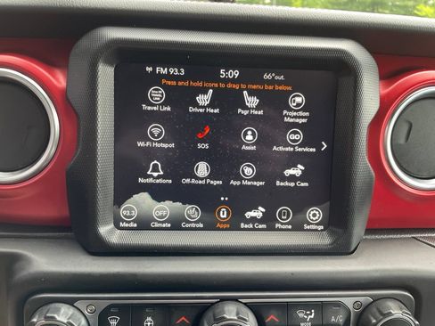 Used 2023 Jeep Wrangler Unlimited Rubicon w/ Xtreme 35 Tire Package AWD/4WD image 33