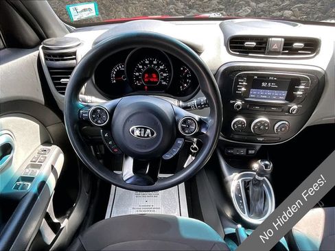 Used 2019 Kia Soul FWD image 5