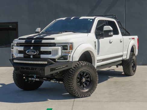 Used 2022 Ford F250 Lariat w/ Lariat Ultimate Package AWD/4WD image 3