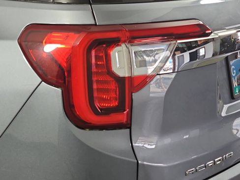 Used 2020 GMC Acadia Denali w/ Trailering Package FWD image 14