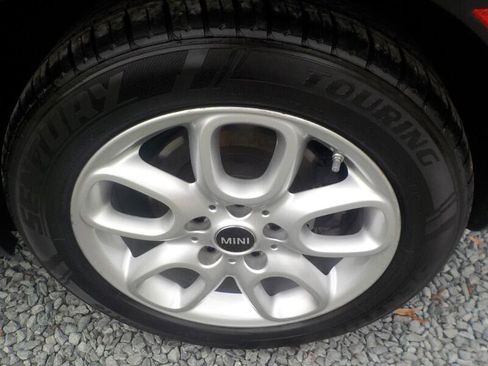 Used 2017 MINI Cooper Clubman image 28