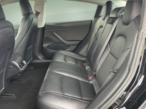 Used 2018 Tesla Model 3 Long Range AWD/4WD image 16
