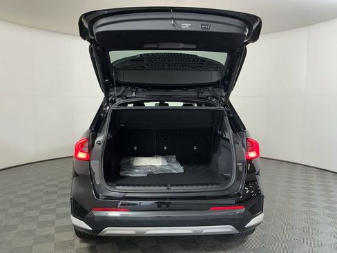 Certified 2025 BMW X1 xDrive28i w/ Convenience Package image 10