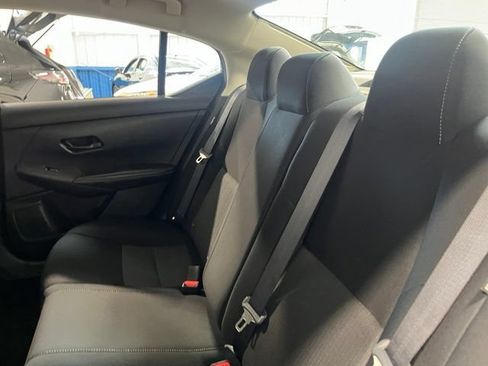 Used 2024 Nissan Sentra SV FWD image 19