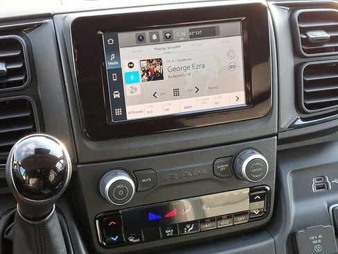 New 2025 RAM ProMaster 2500 w/ Power Group image 17