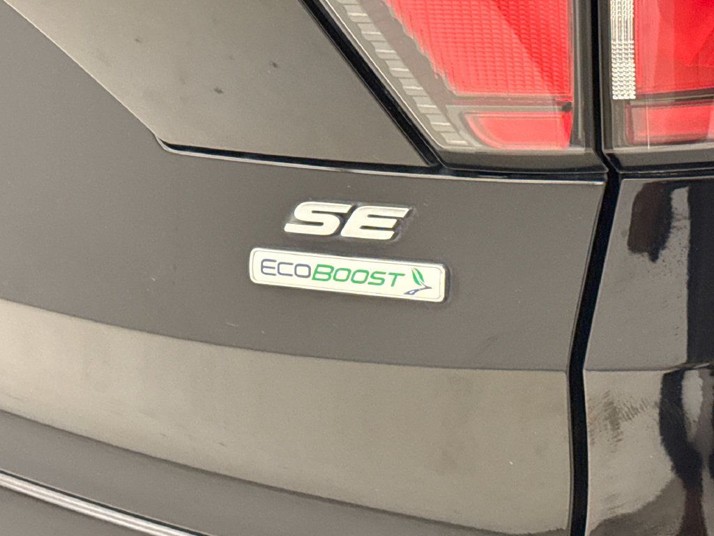 Used 2017 Ford Escape SE FWD image 10