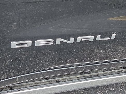 Used 2026 GMC Sierra 1500 Denali w/ Denali Reserve Package AWD/4WD image 8