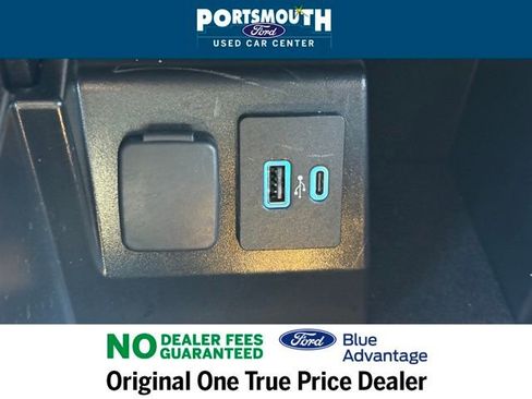 Certified 2022 Ford Explorer XLT w/ Equipment Group 202A image 17