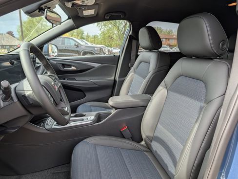 New 2026 Buick Envista Preferred w/ Convenience I Package FWD image 37