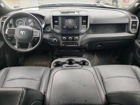 Used 2022 RAM 2500 Tradesman w/ Chrome Appearance Group AWD/4WD image 12