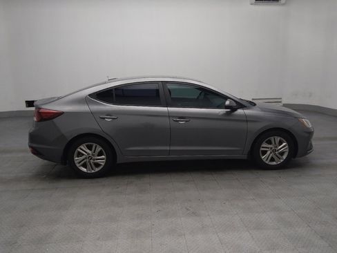 Used 2020 Hyundai Elantra SEL image 10