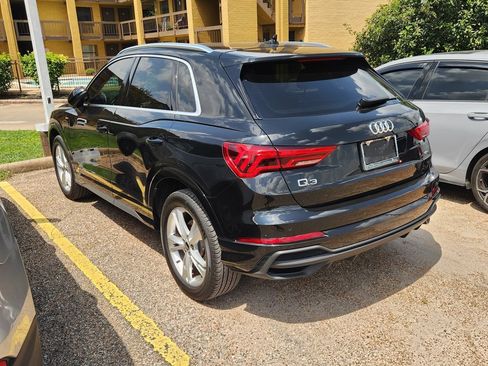 Used 2024 Audi Q3 2.0T Premium w/ Convenience Package AWD/4WD image 4