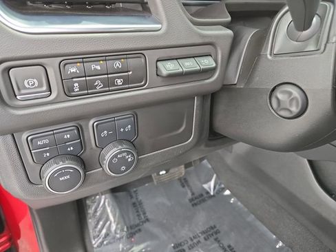 Used 2023 Chevrolet Tahoe High Country AWD/4WD image 19