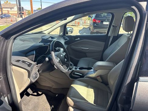 Used 2014 Ford C-MAX SEL w/ Equipment Group 302A FWD image 9