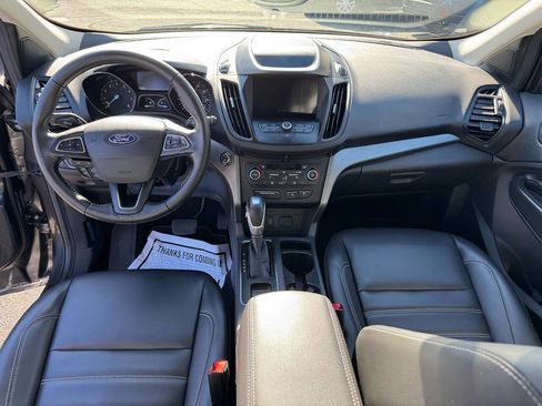 Used 2019 Ford Escape SEL image 21