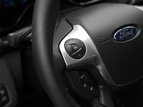 Used 2013 Ford C-MAX Energi SEL FWD image 39