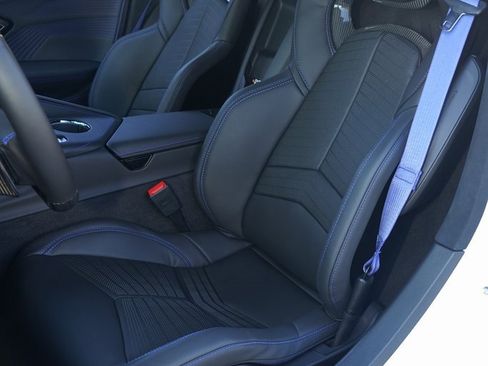 Used 2026 Chevrolet Corvette ZR1 w/ ZR1 Carbon Fiber Aero Package image 14