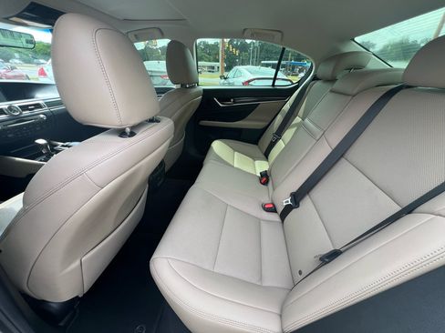 Used 2016 Lexus GS 200t image 29