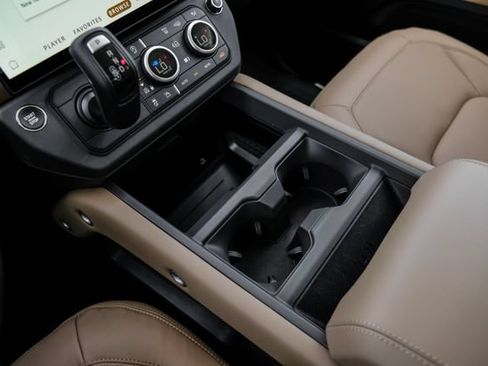 New 2026 Land Rover Defender 110 S AWD/4WD image 31