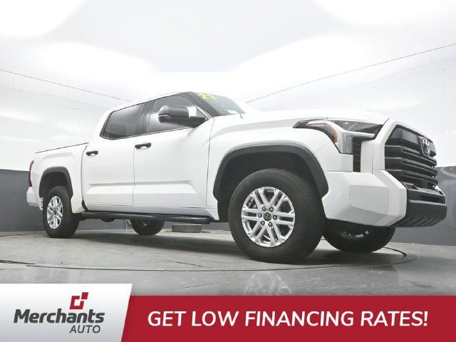 Used 2023 Toyota Tundra SR5 AWD/4WD image 28