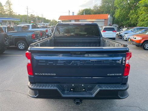 Used 2020 Chevrolet Silverado 1500 Custom Trail Boss w/ Custom Convenience Package AWD/4WD image 4