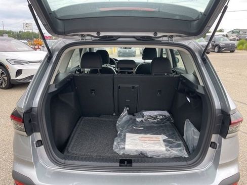 New 2025 Volkswagen Taos S image 16