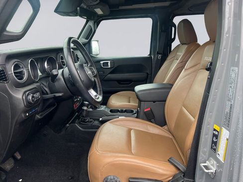 Certified 2022 Jeep Wrangler Unlimited Rubicon 4xe w/ Cold Weather Group image 13