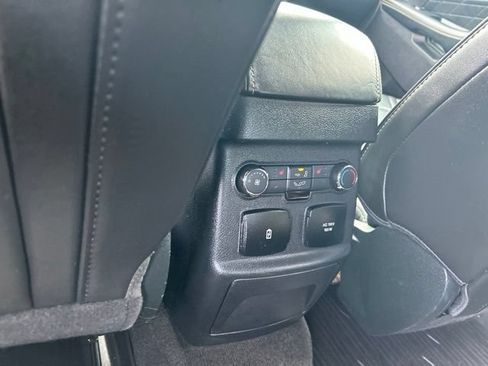 Used 2018 Ford Explorer Platinum AWD/4WD image 42