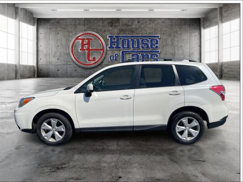 Used 2016 Subaru Forester 2.5i Premium w/ Popular Package #2 AWD/4WD image 8