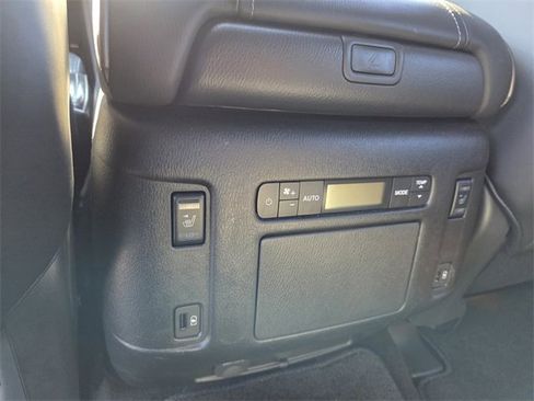 Certified 2024 INFINITI QX80 Sensory image 17